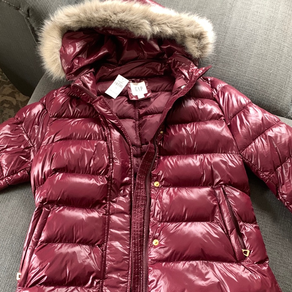 Gap womens puffer faux fur jacket